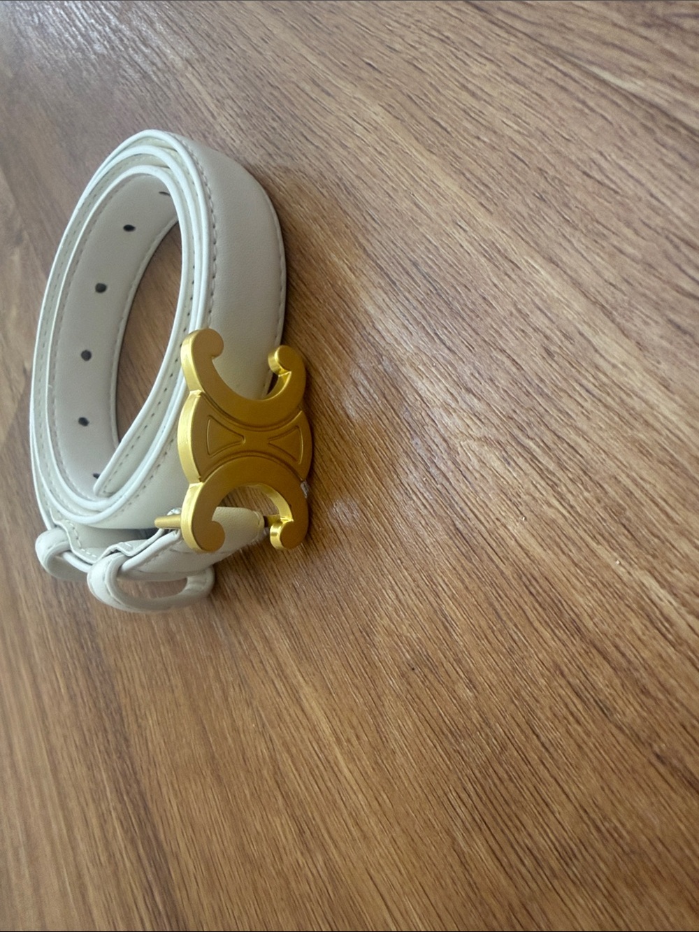 White Leather Belt with Gold Buckle women’s designer style